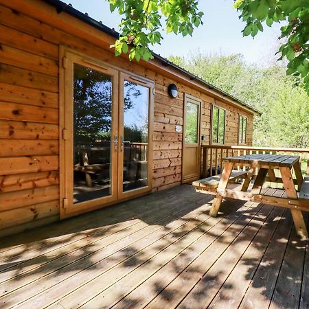 Lodge Two Truro Bagian luar foto
